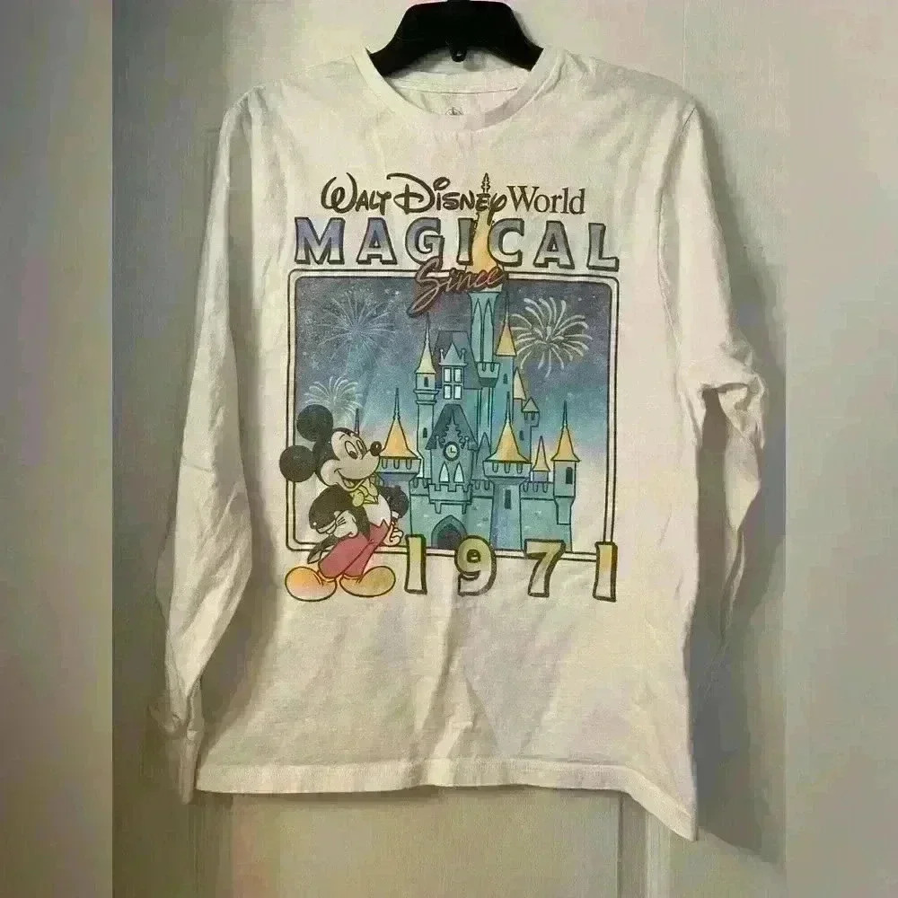 Disney tshirt